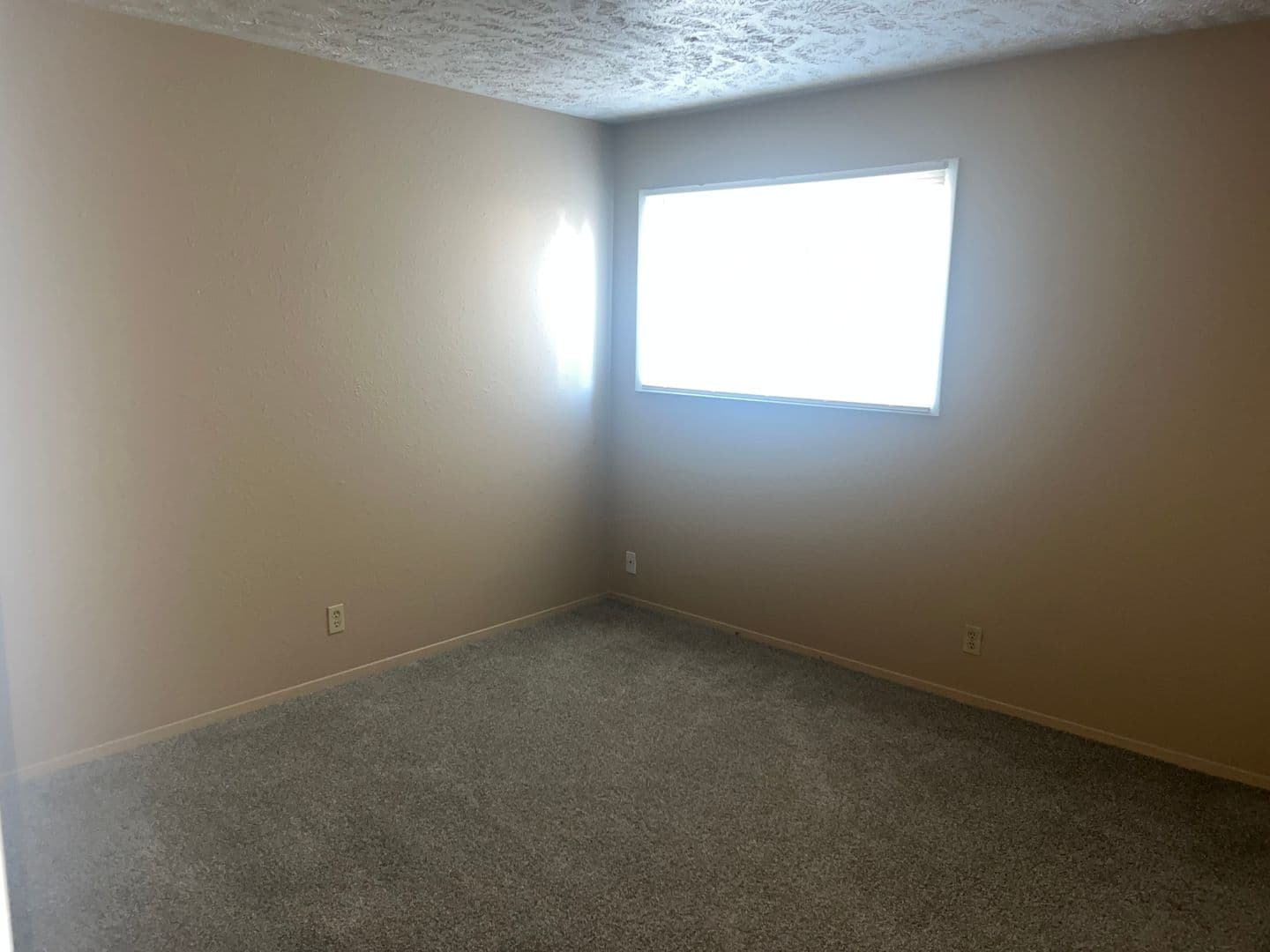 La Vista Apartment: 8500 Granville Parkway