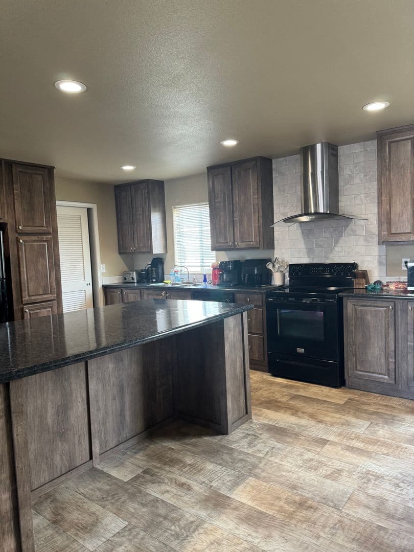 Elko House: 1581 Daisy Dr