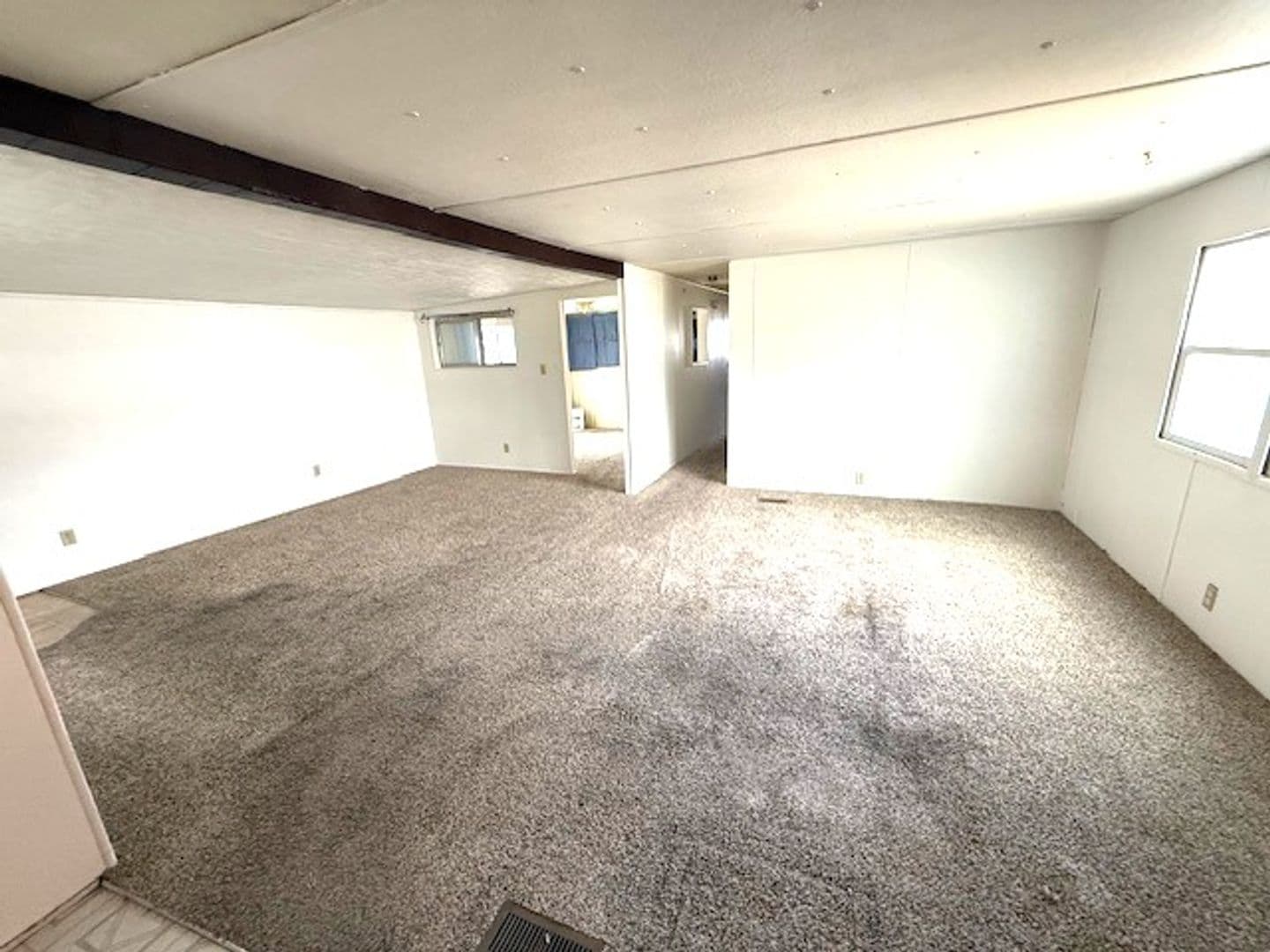 Elko House: 604 Bullion Road