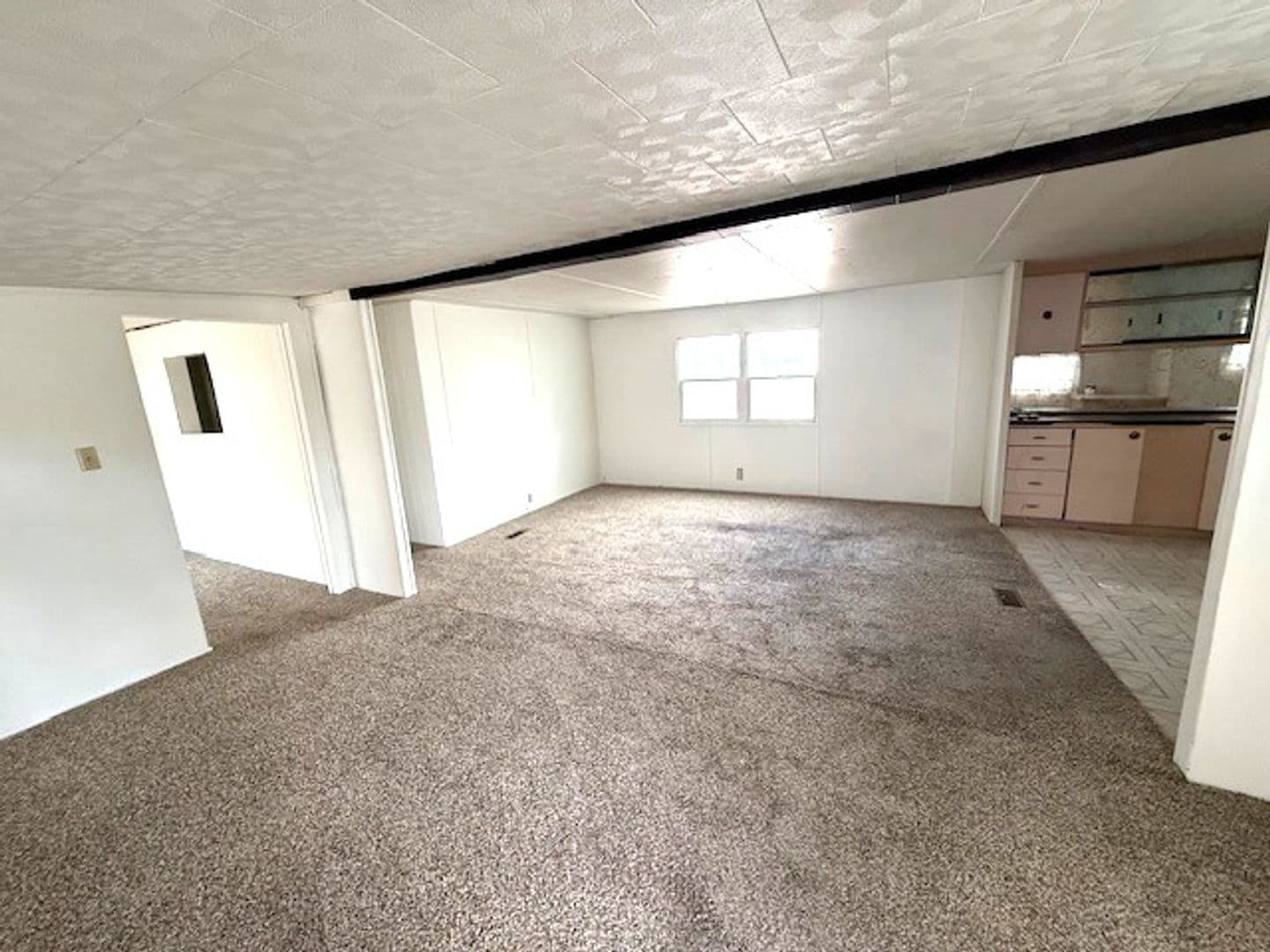 Elko House: 604 Bullion Road