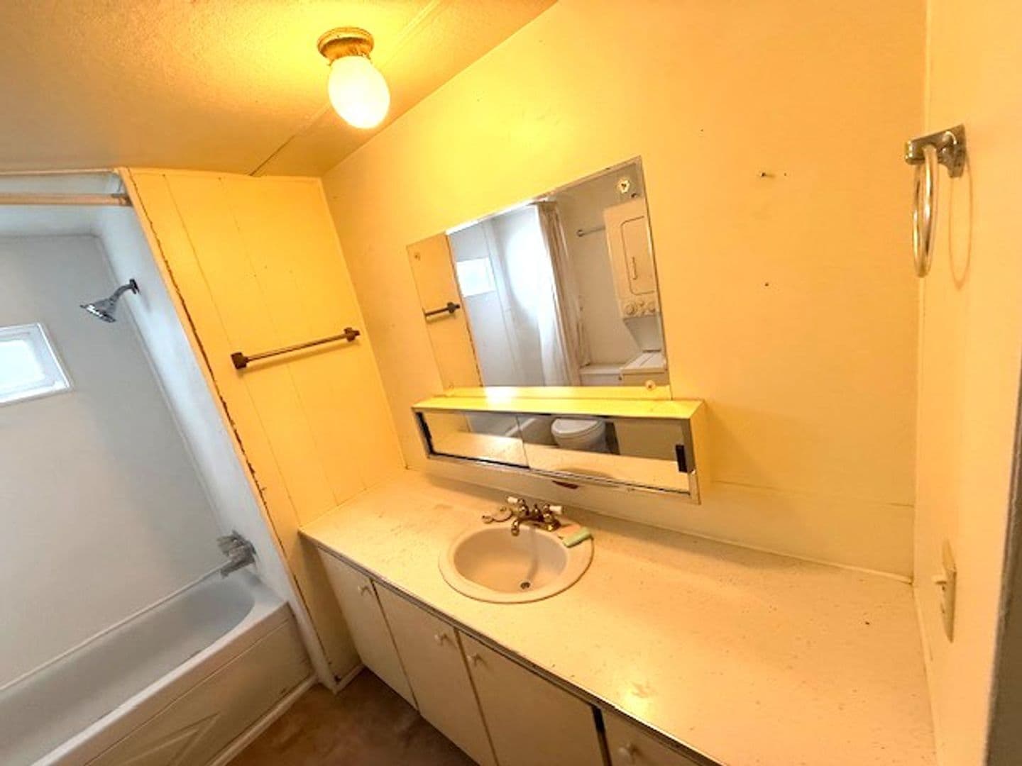 Elko House: 604 Bullion Road