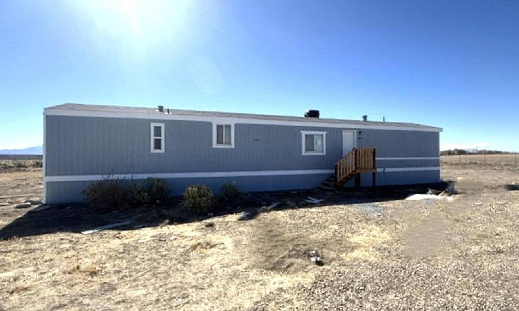 Elko House: 10954 Wood Avenue
