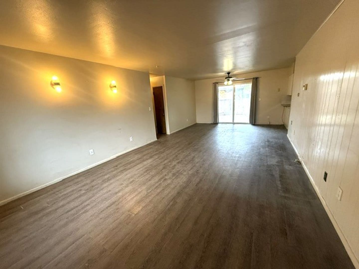 Elko Apartment: Fir Street