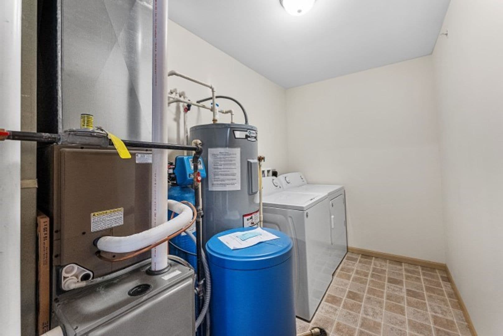Middleton Apartment: 2862-2864-2866-2868 Pleasant View Rd