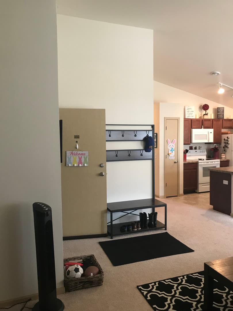Middleton Apartment: 2850-2852-2854 Pleasant View Rd