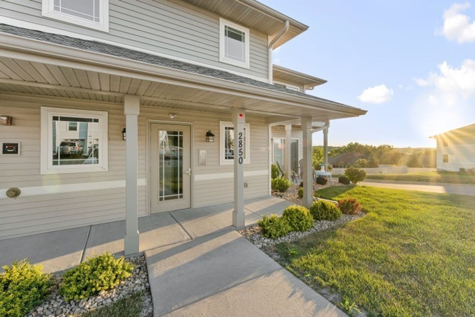 Middleton Apartment: 2892-2894-2896-2898 Pleasant View Rd