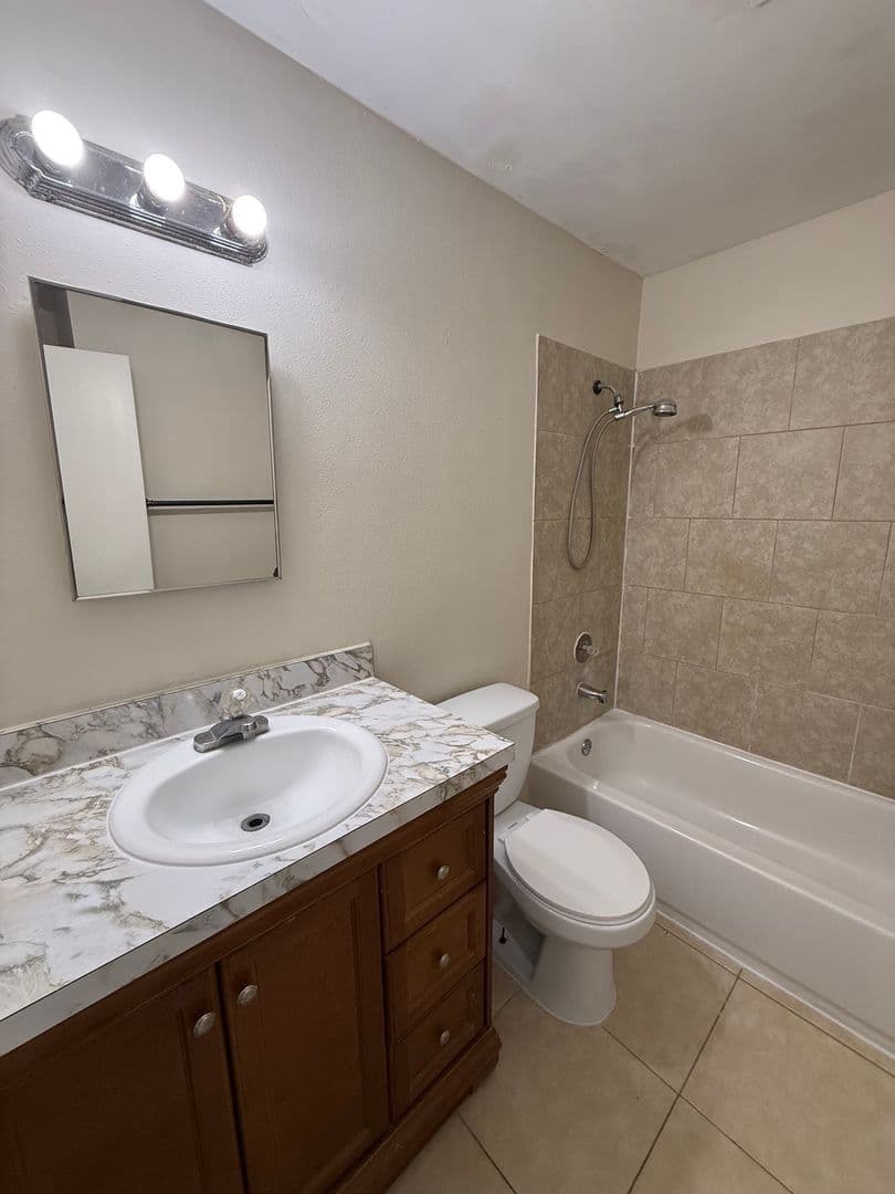 Kissimmee Condo: 1001 Spring Meadow