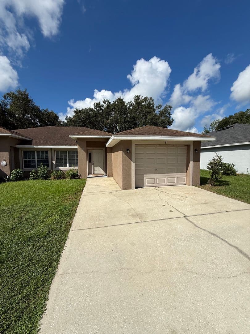 Palm Coast House: 8 Prospect Lane
