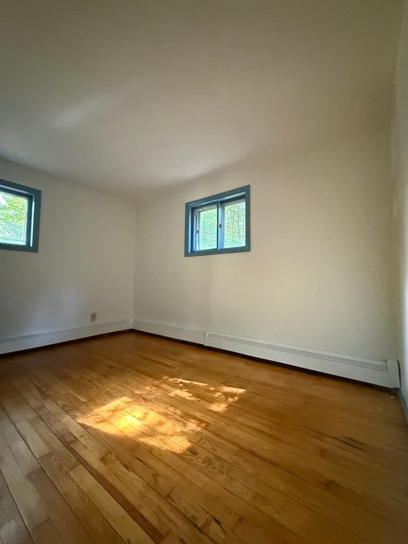 Upper Black Eddy House: 741 Lonely Cottage Rd