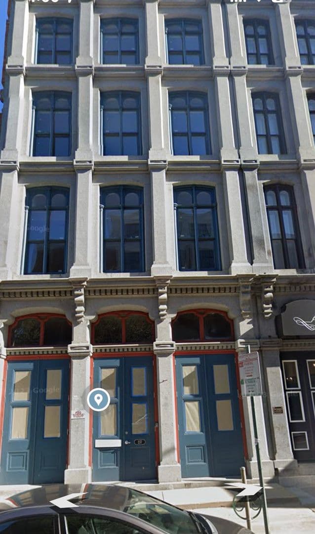 Philadelphia Apartment: 237 Chestnut Street - 1-517