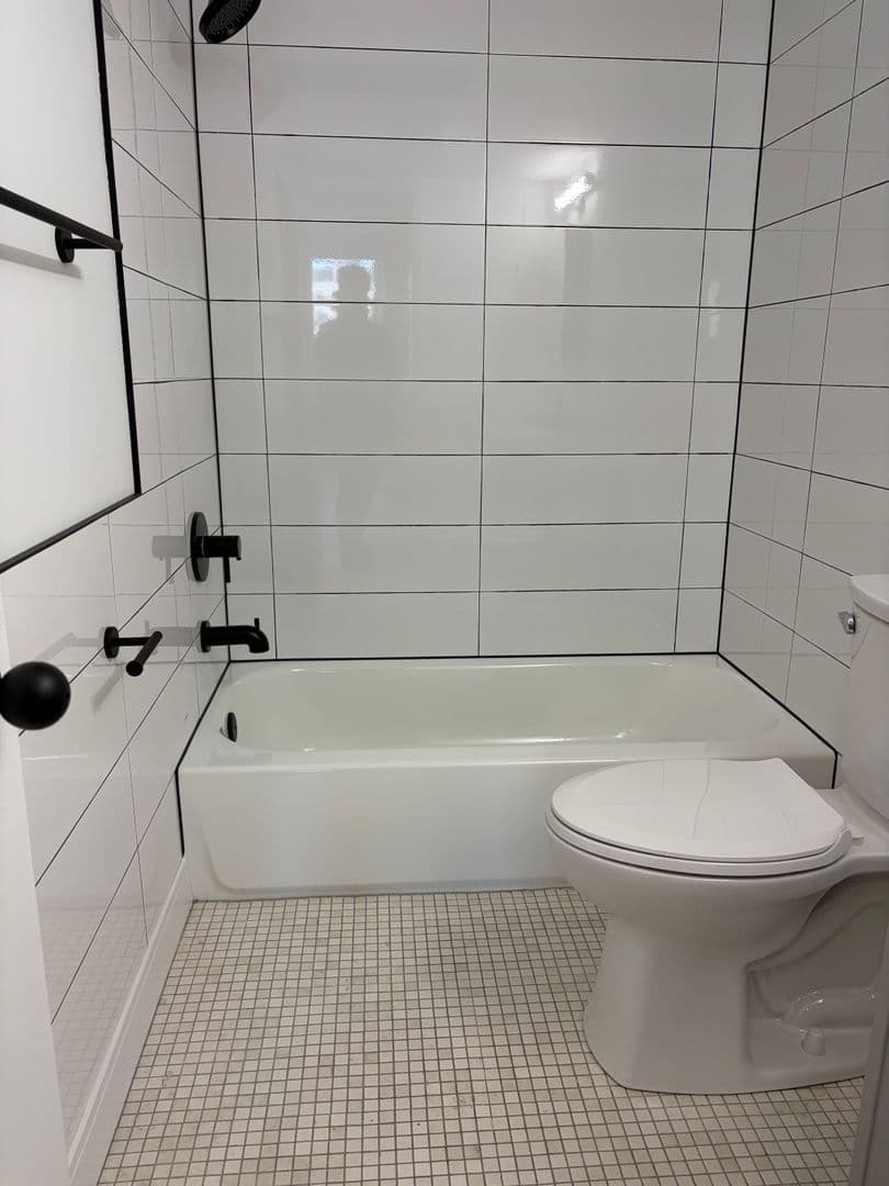 Philadelphia Apartment: 237 Chestnut Street - 1-302