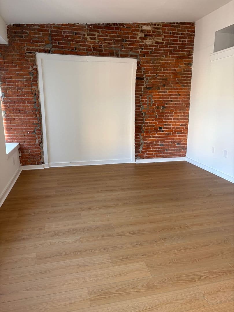 Philadelphia Apartment: 237 Chestnut Street - 1-407