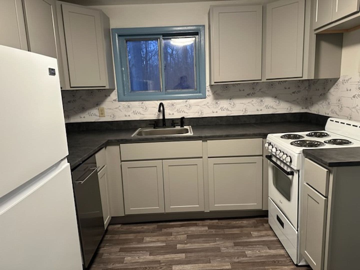 Upper Black Eddy House: 741 Lonely Cottage Rd