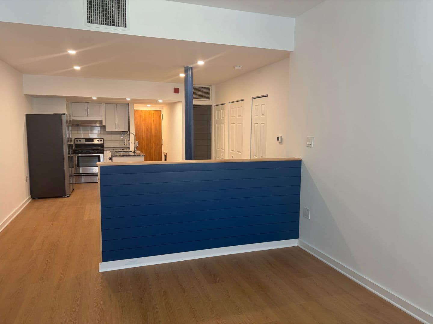 Philadelphia Apartment: 237 Chestnut Street - 1-302