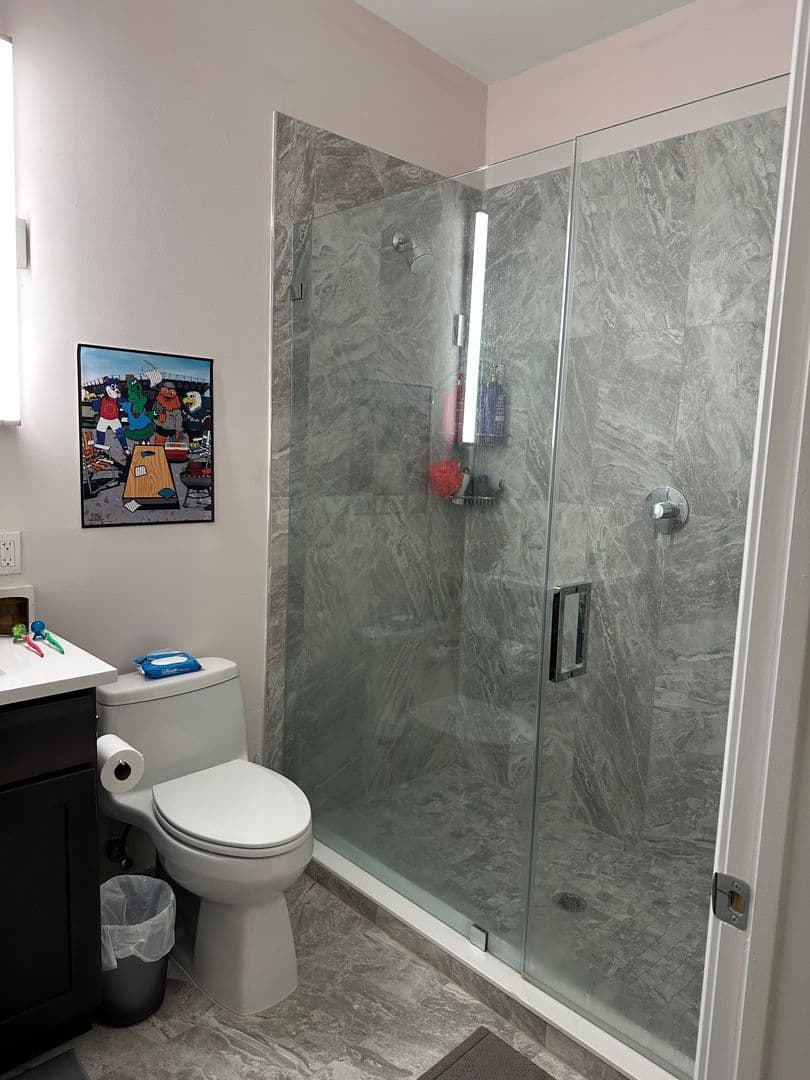 Philadelphia Apartment: 237 Chestnut Street - 1-517