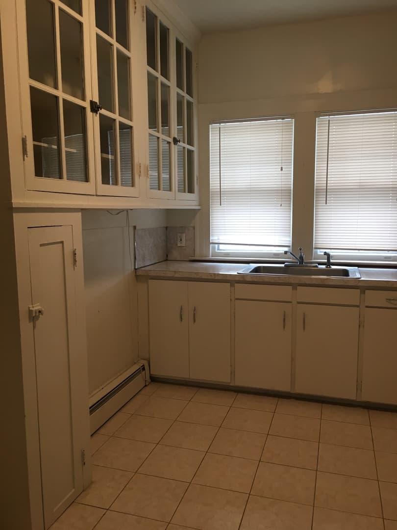 New Haven Apartment: 663-667 Whitney Ave.