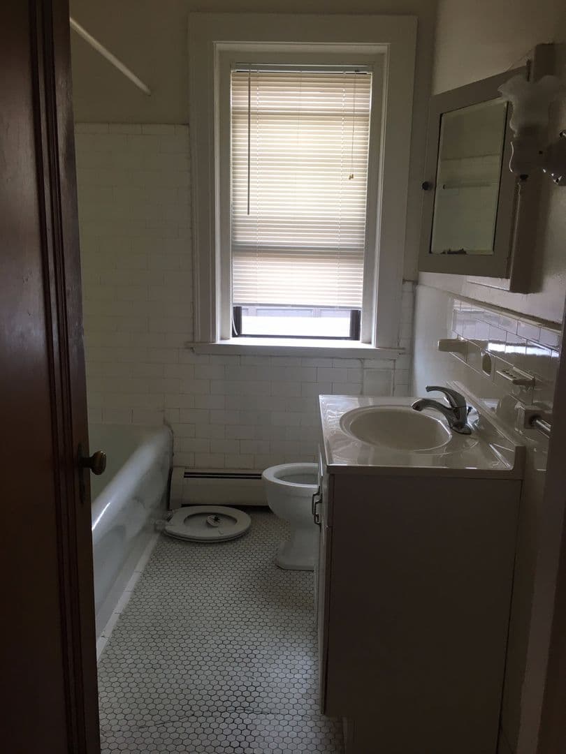 New Haven Apartment: 90-96 Livingston Street