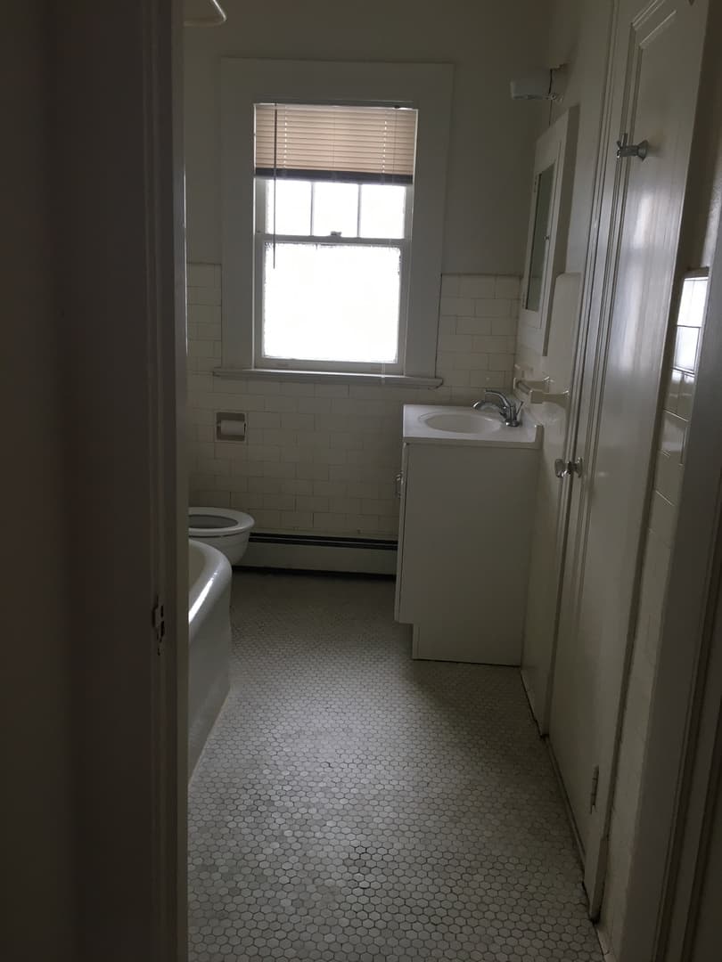New Haven Apartment: 663-667 Whitney Ave.