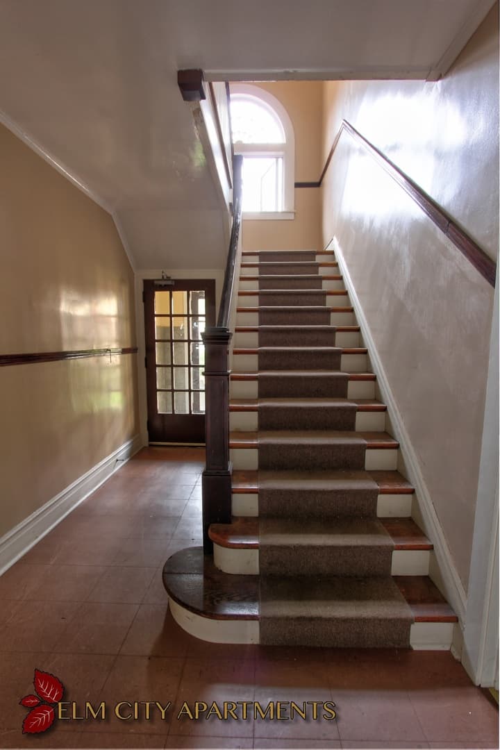 New Haven Apartment: 401-409 Whitney Ave.