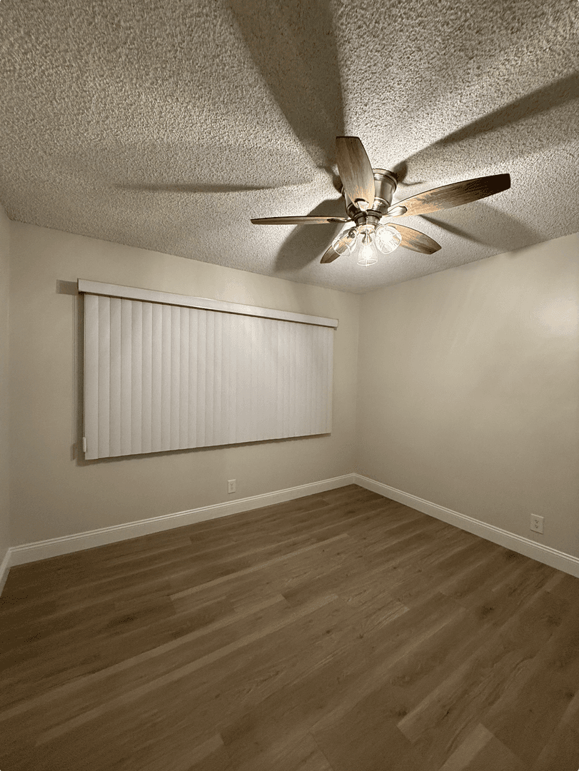 Arcadia Apartment: 1119 W. Duarte Rd.