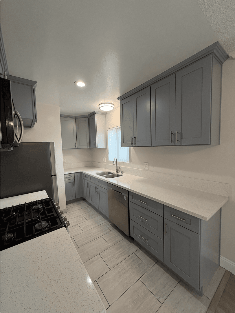 Arcadia Apartment: 1119 W. Duarte Rd.