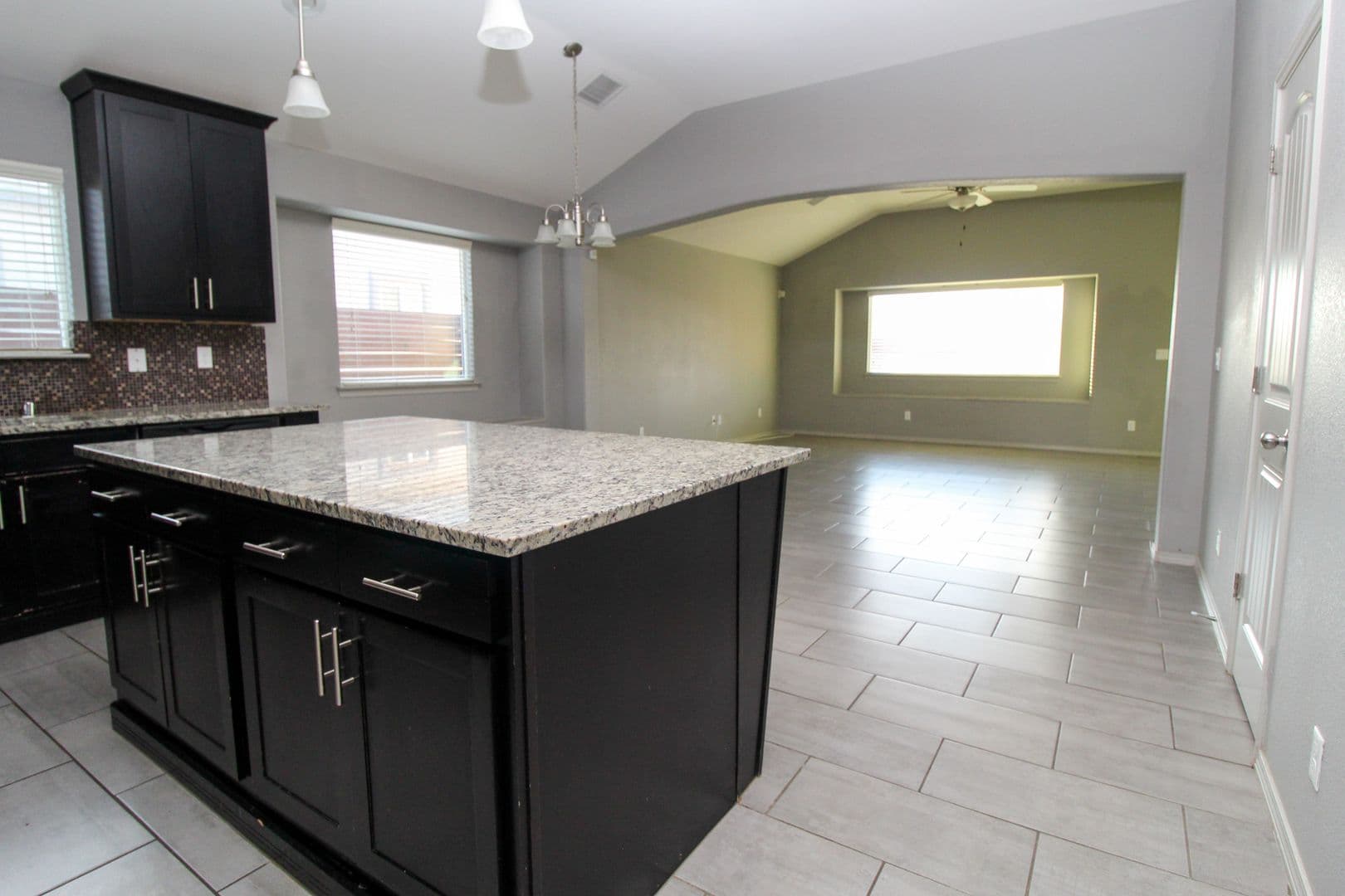 El Paso House: 12741 Tre Maximiliano Ave.