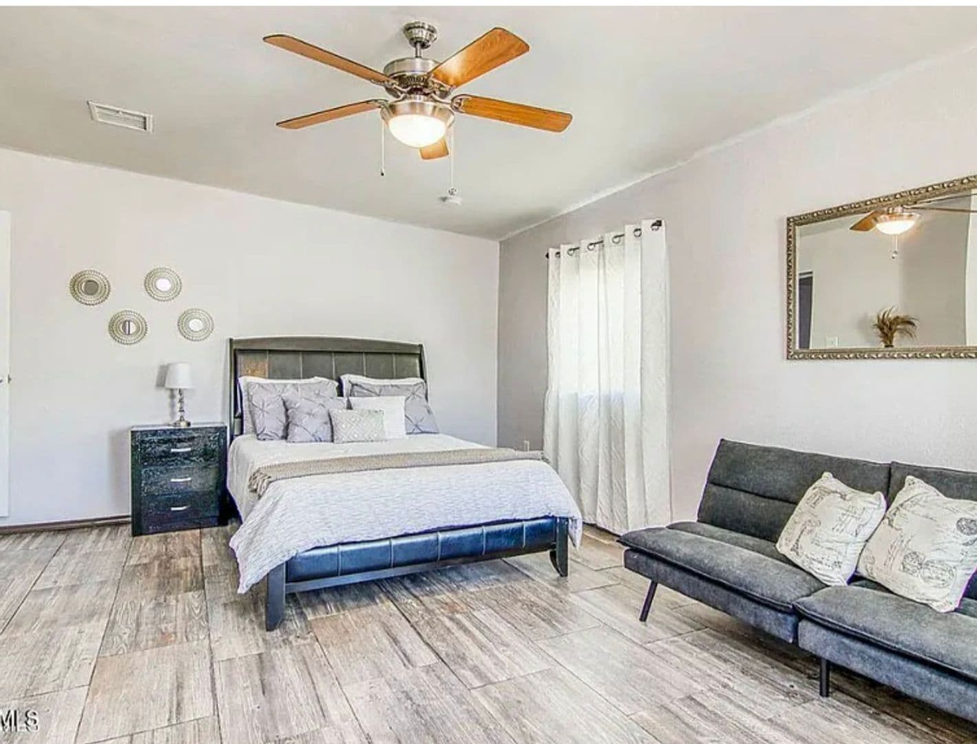 EL PASO House: 221 HADLOCK STREET APT B