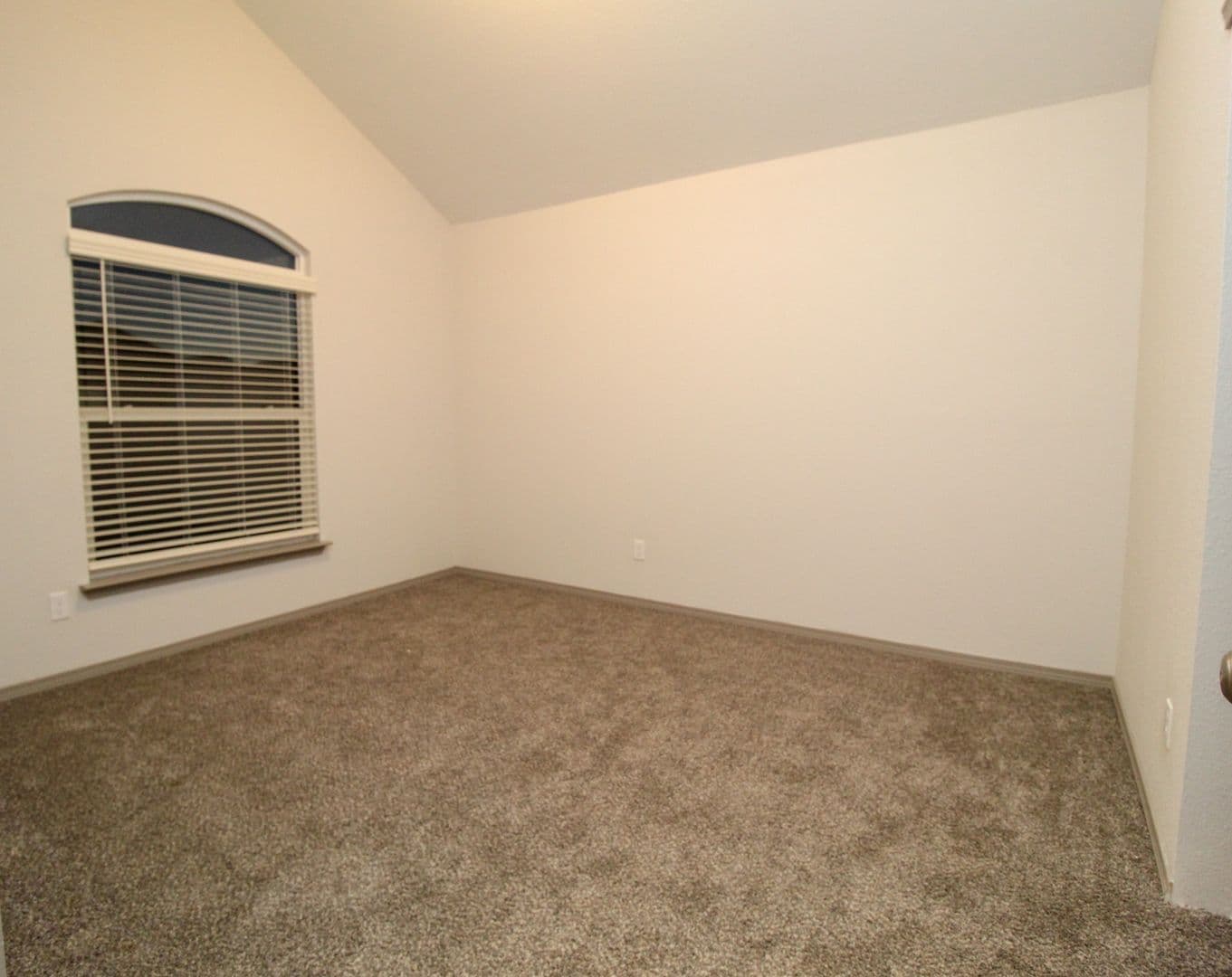 Horizon City House: 13709 Lago Vista Ave