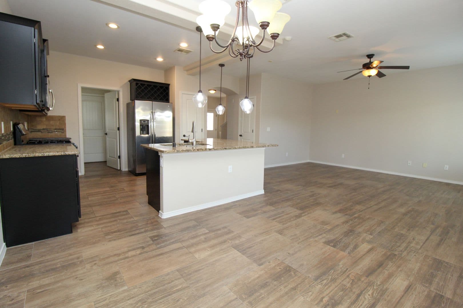 El Paso House: 2144 Robert Drennan