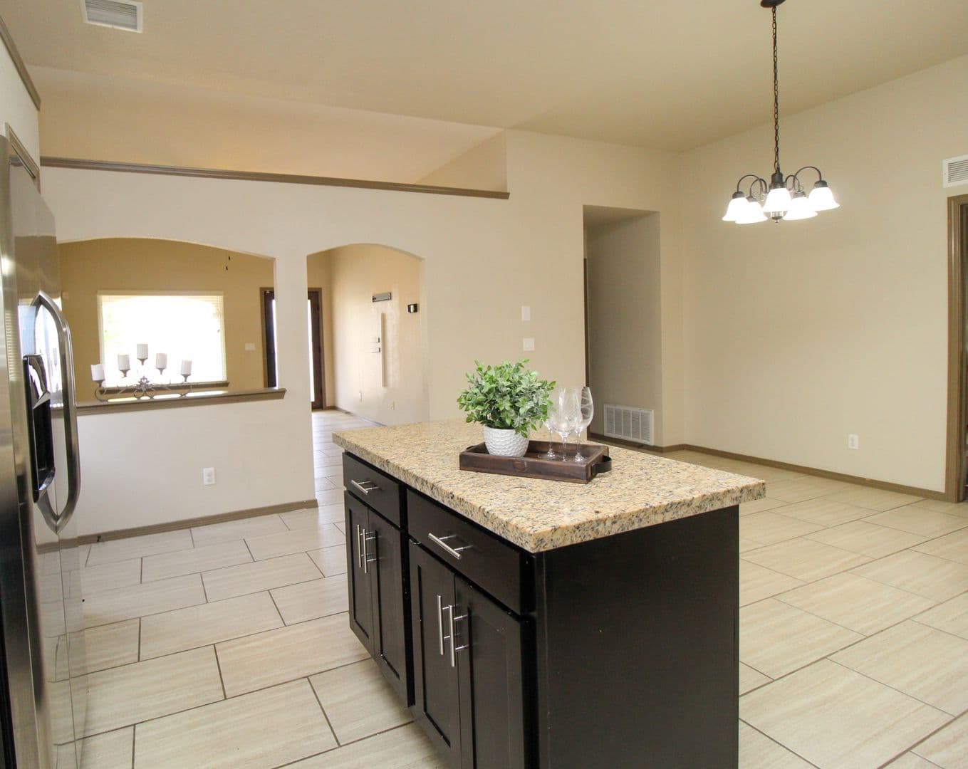 El Paso House: 12753 Maria L Fernandez