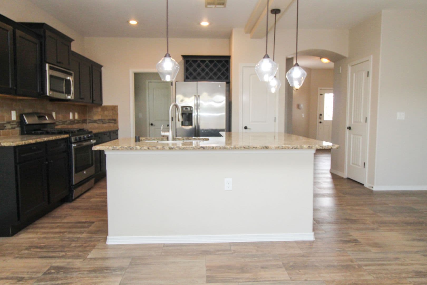 El Paso House: 2144 Robert Drennan