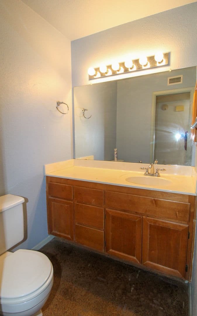 El Paso Condo: 7465 Stoney Hill 13C - 7465 Stoney Hill 13C