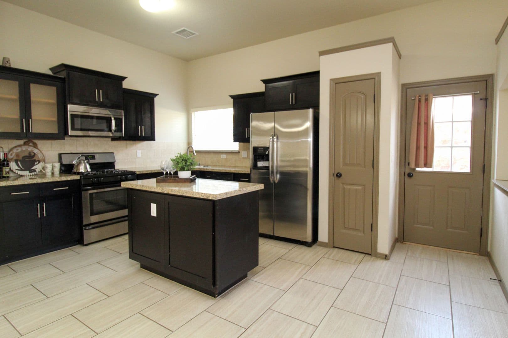 El Paso House: 12753 Maria L Fernandez