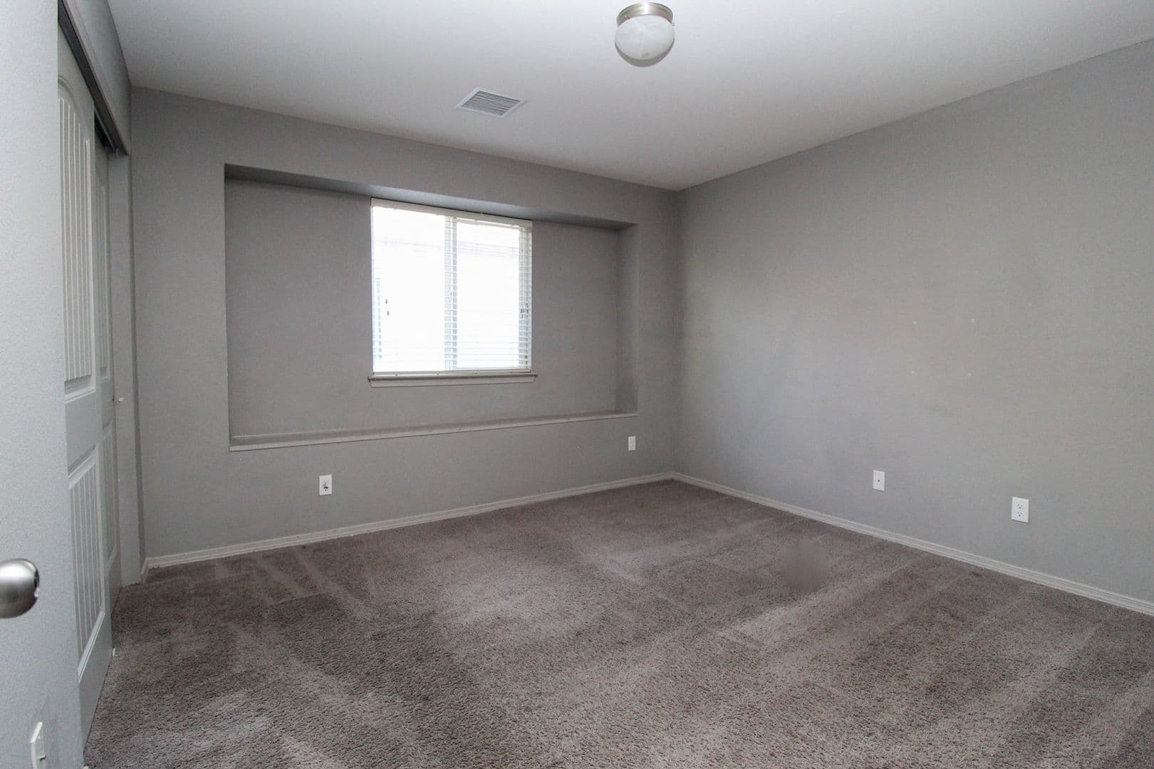 El Paso House: 12741 Tre Maximiliano Ave.