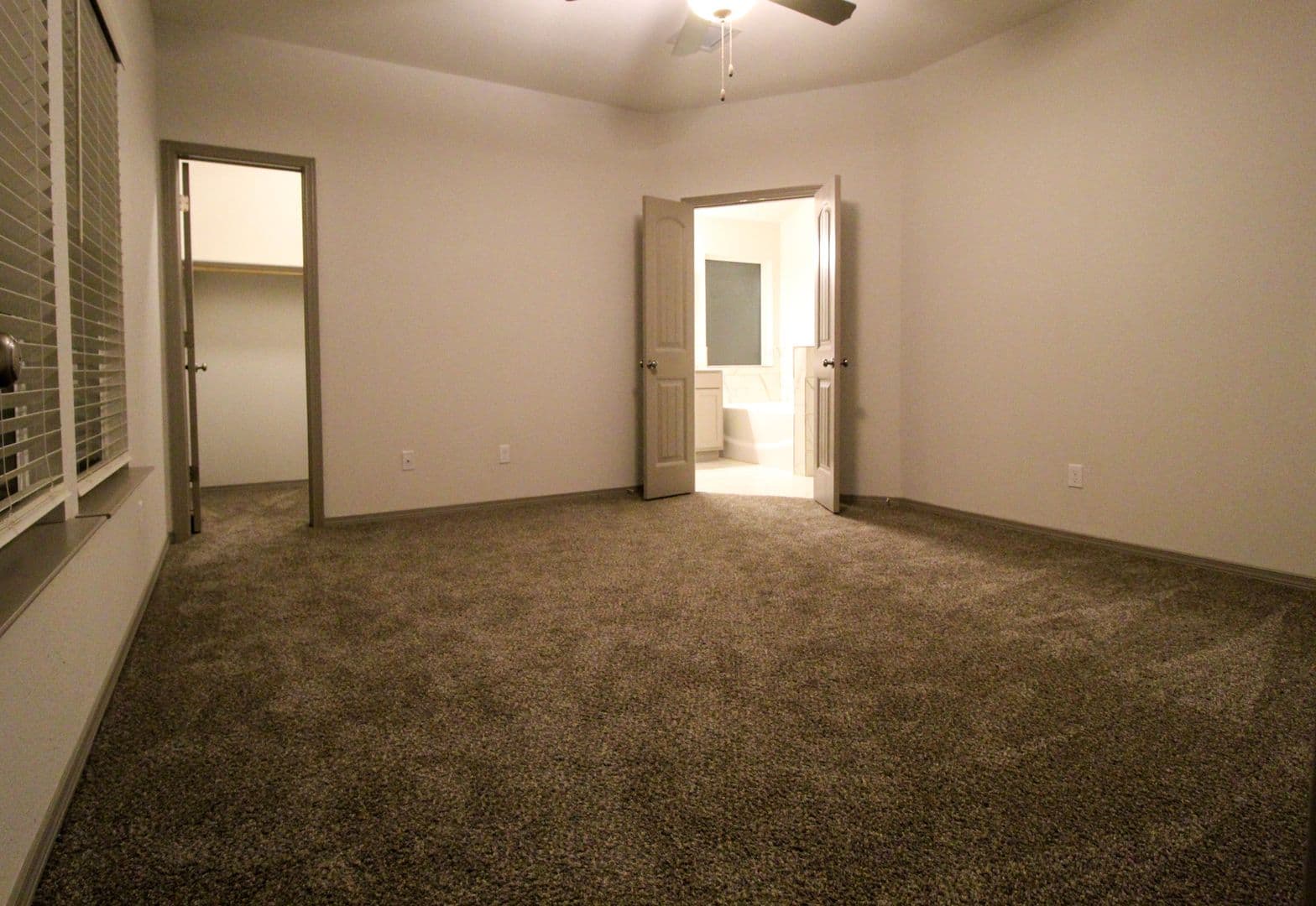 Horizon City House: 13709 Lago Vista Ave
