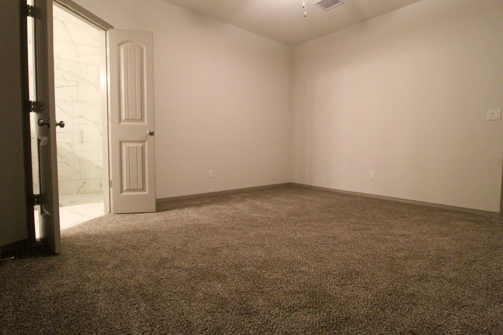 Horizon City House: 13709 Lago Vista Ave