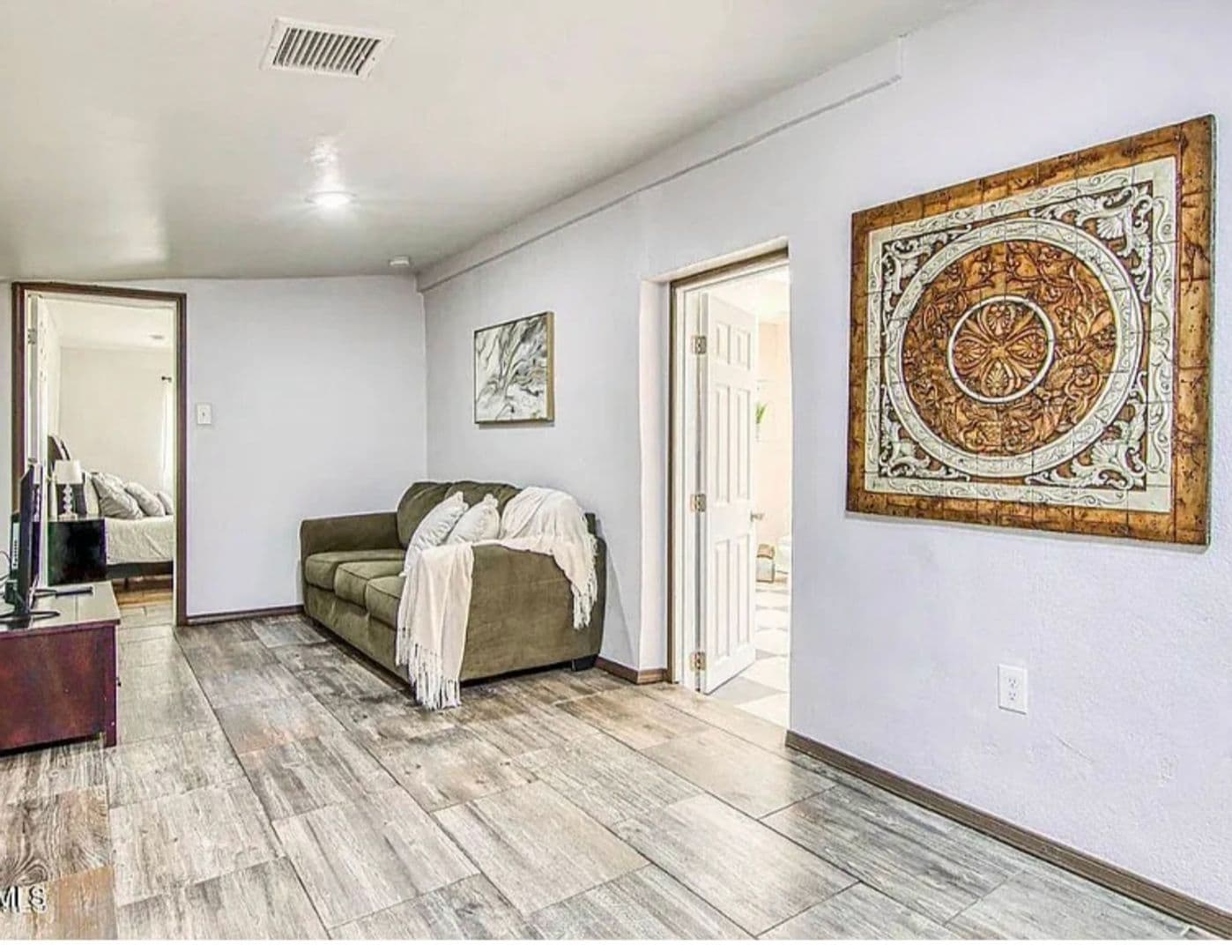 EL PASO House: 221 HADLOCK STREET APT B