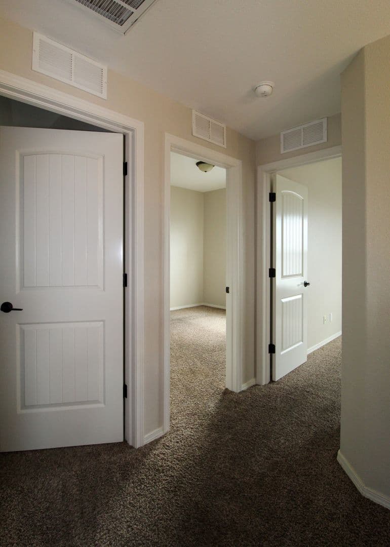 El Paso House: 2144 Robert Drennan