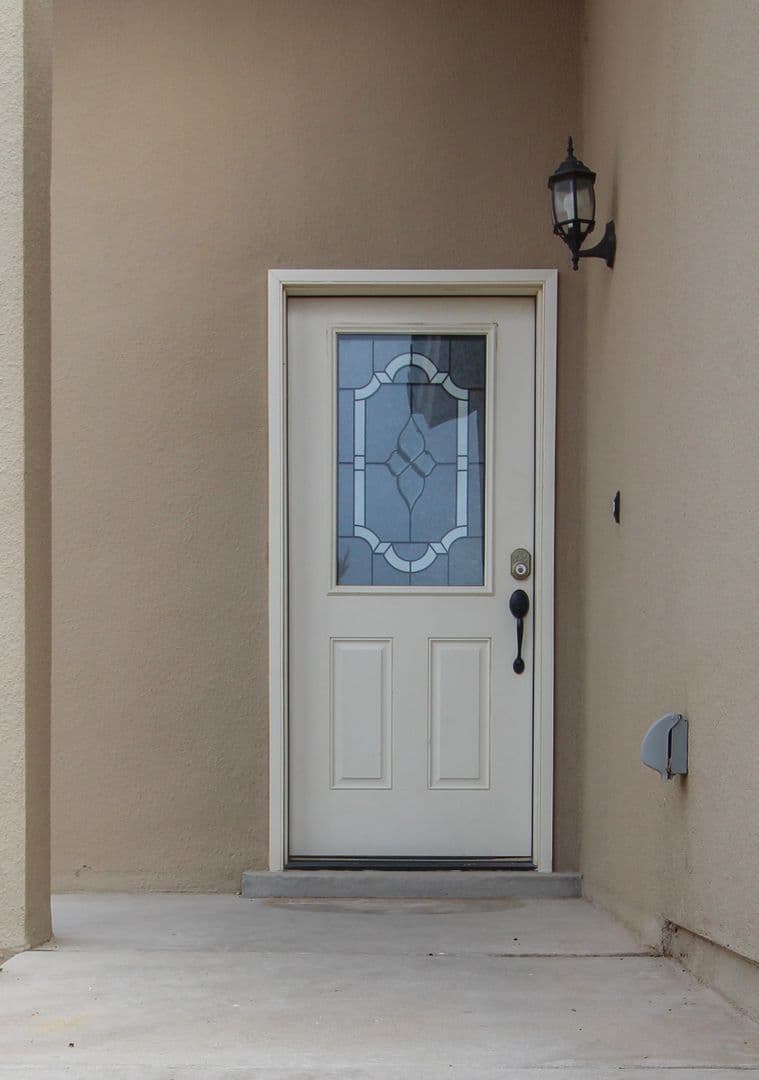 El Paso House: 2144 Robert Drennan