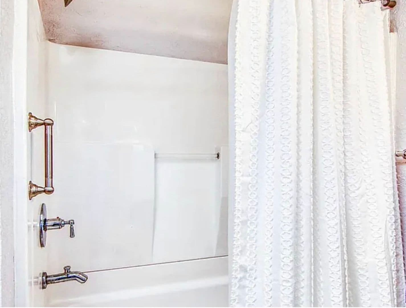 EL PASO House: 221 HADLOCK STREET APT B