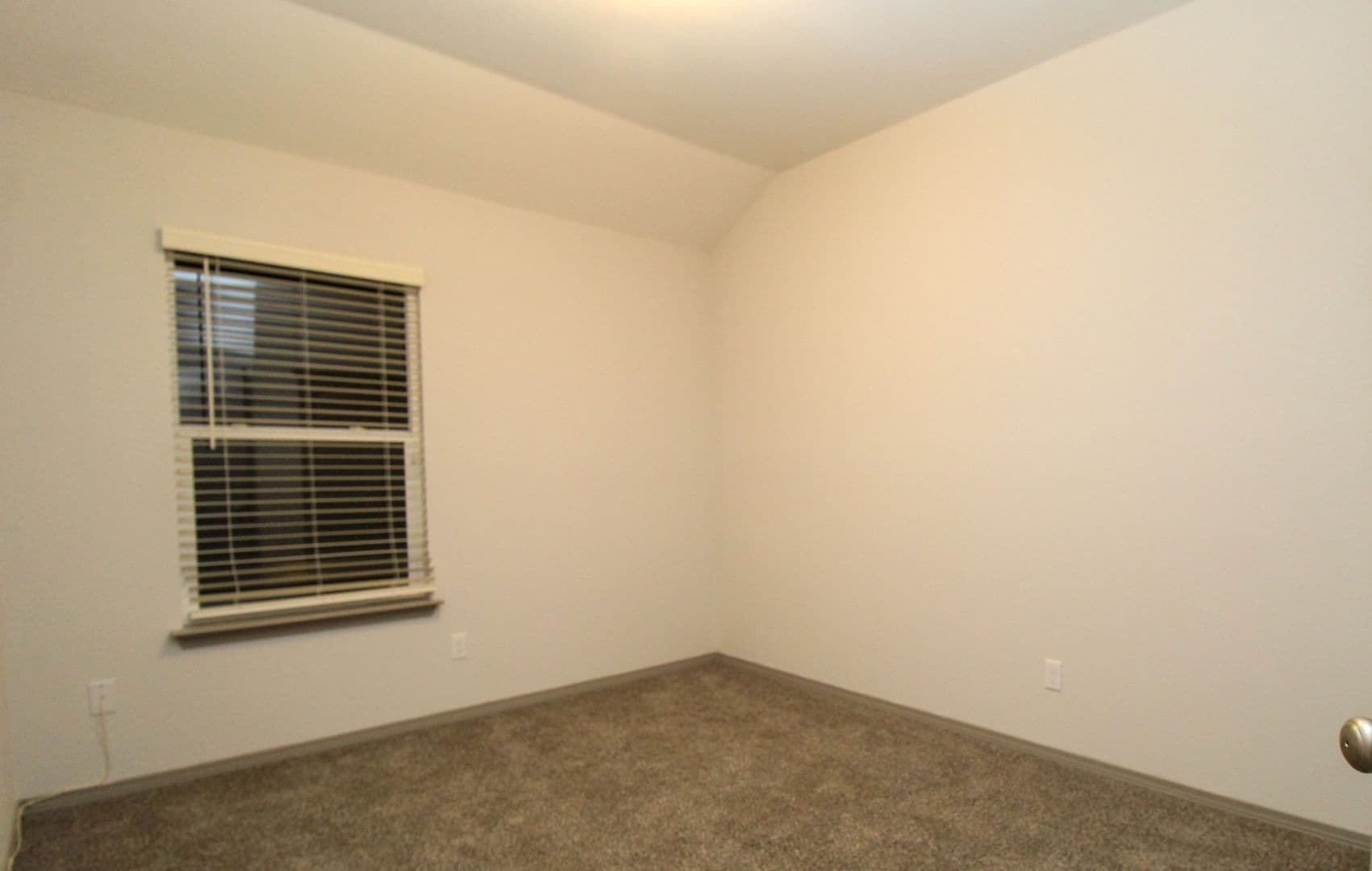 Horizon City House: 13709 Lago Vista Ave