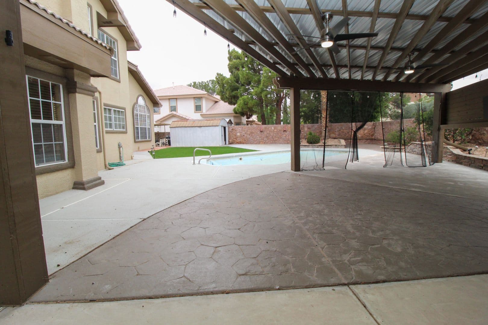 El Paso House: 1984 Paseo Granada Ln