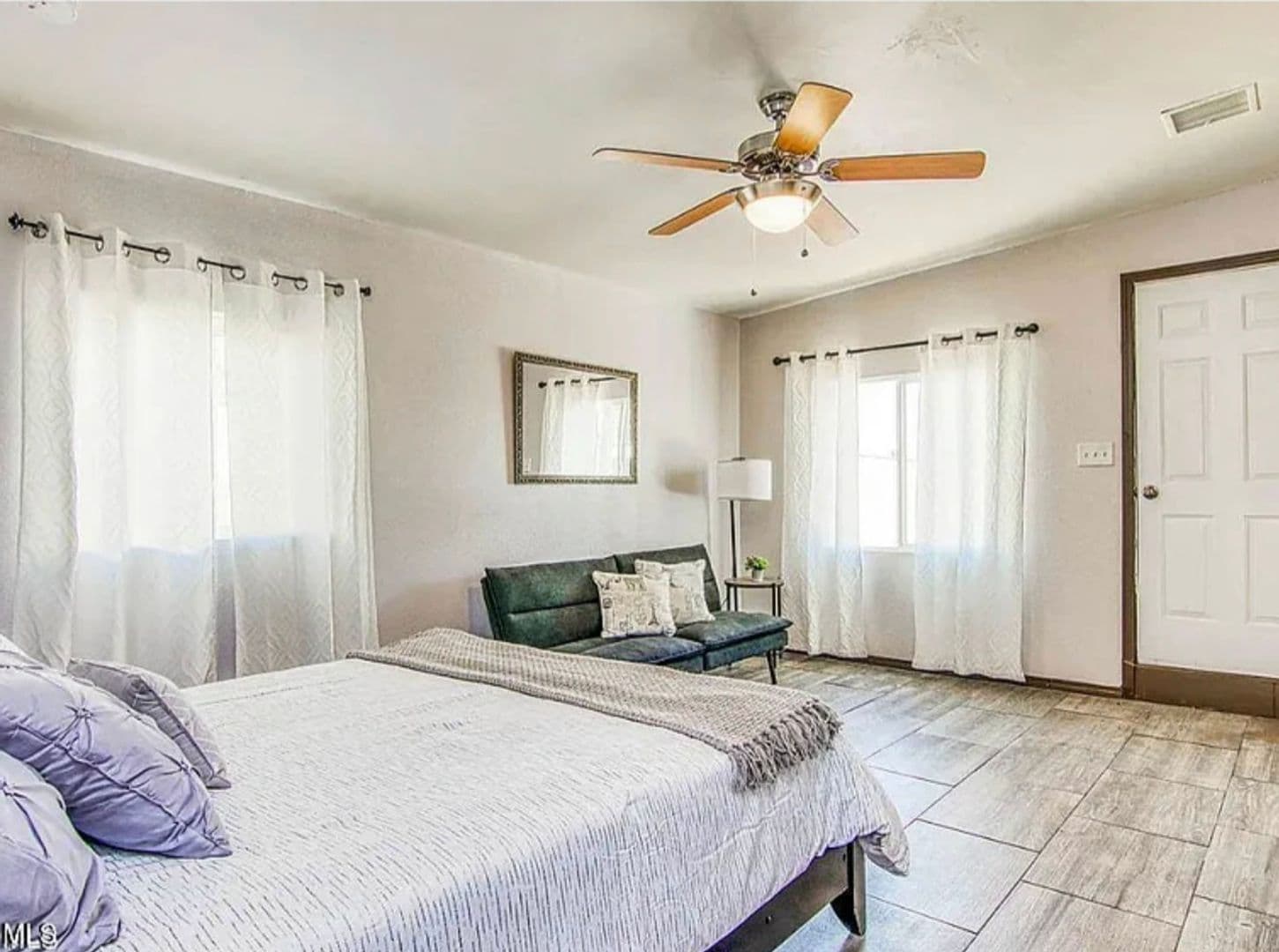 EL PASO House: 221 HADLOCK STREET APT B