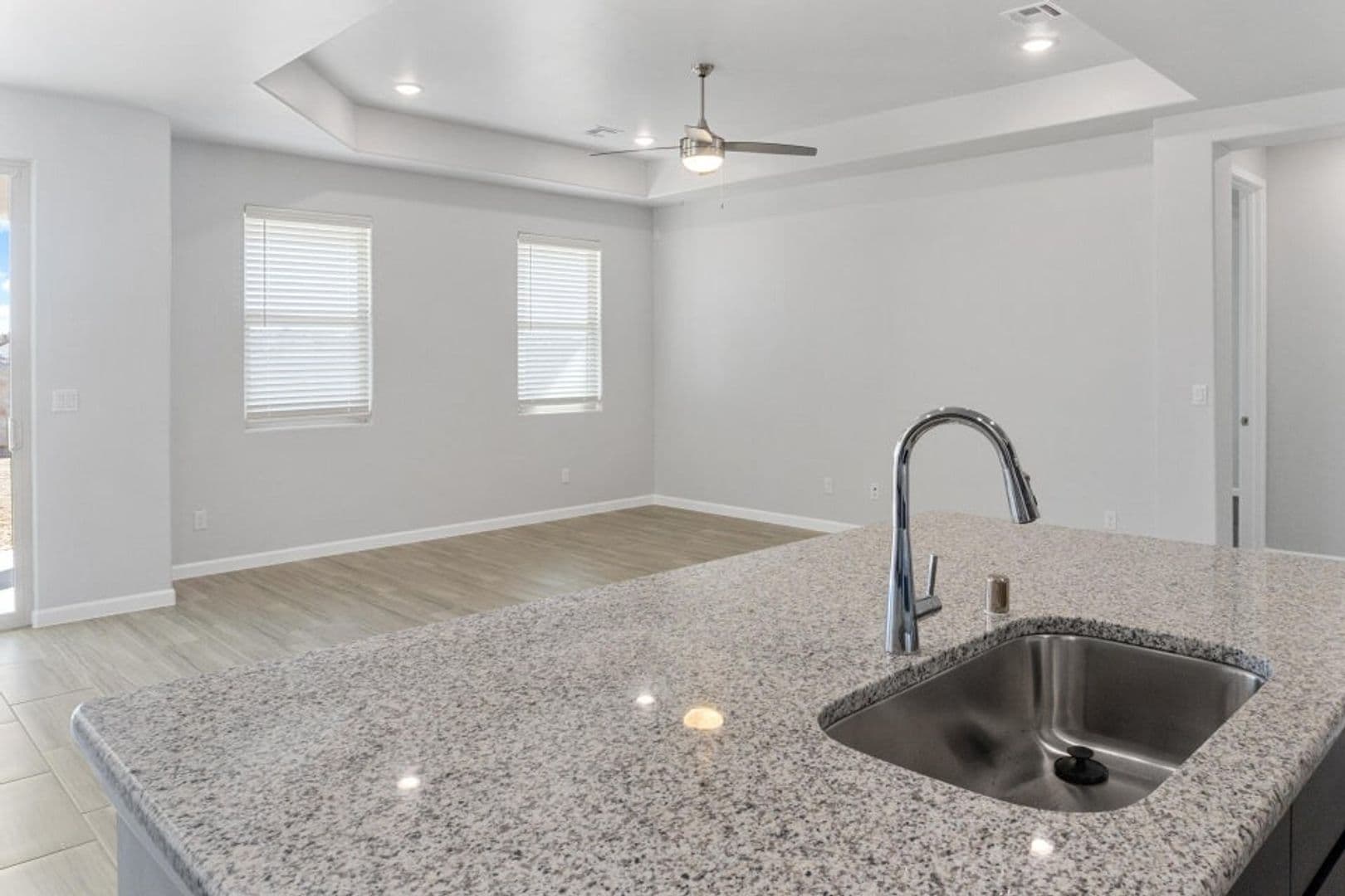 Socorro House: 512 Twilight Dr
