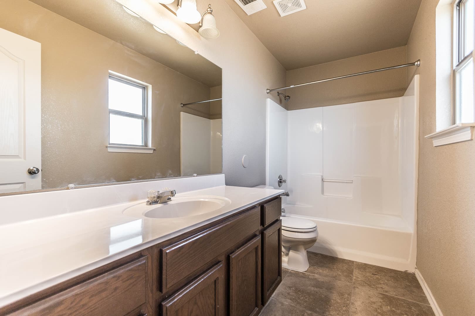 El Paso House: 10712 Blue Sage Cir
