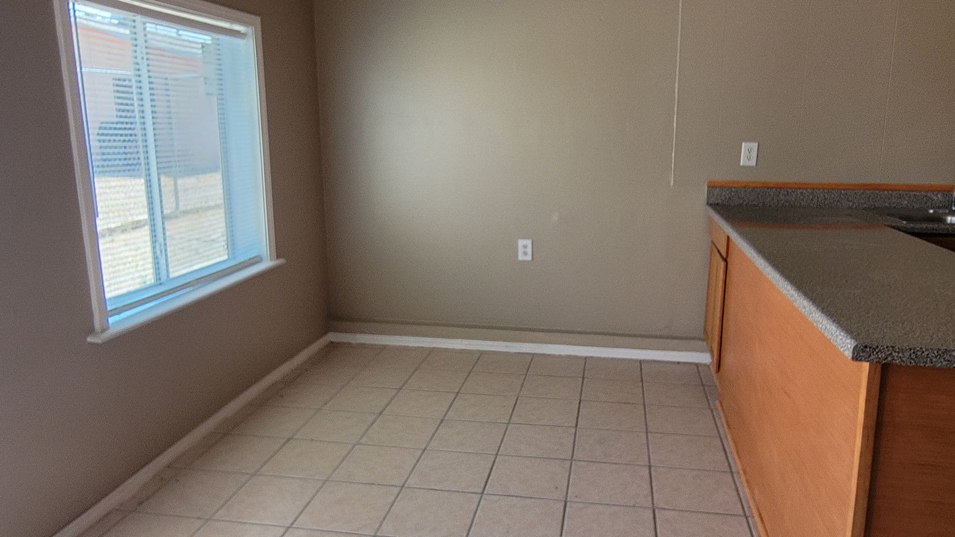El Paso House: 8932 Ankerson St Apt A