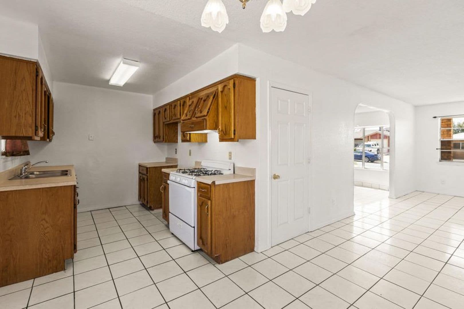 El Paso House: 11701 Henry Phipps
