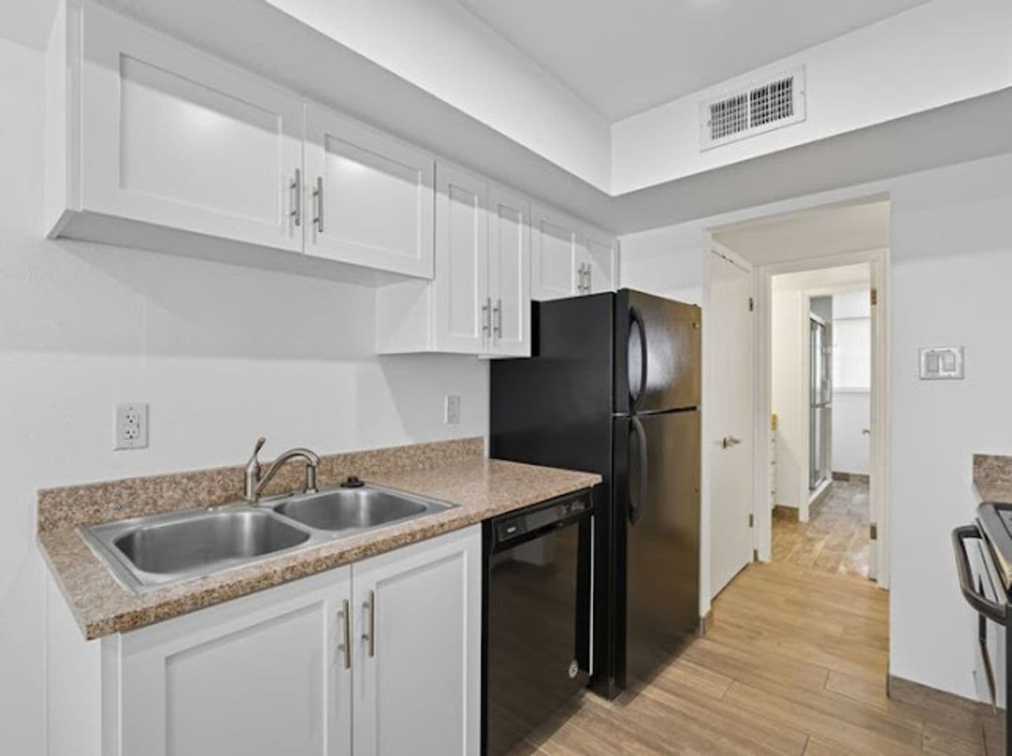 El Paso House: 6700 Escondido E4