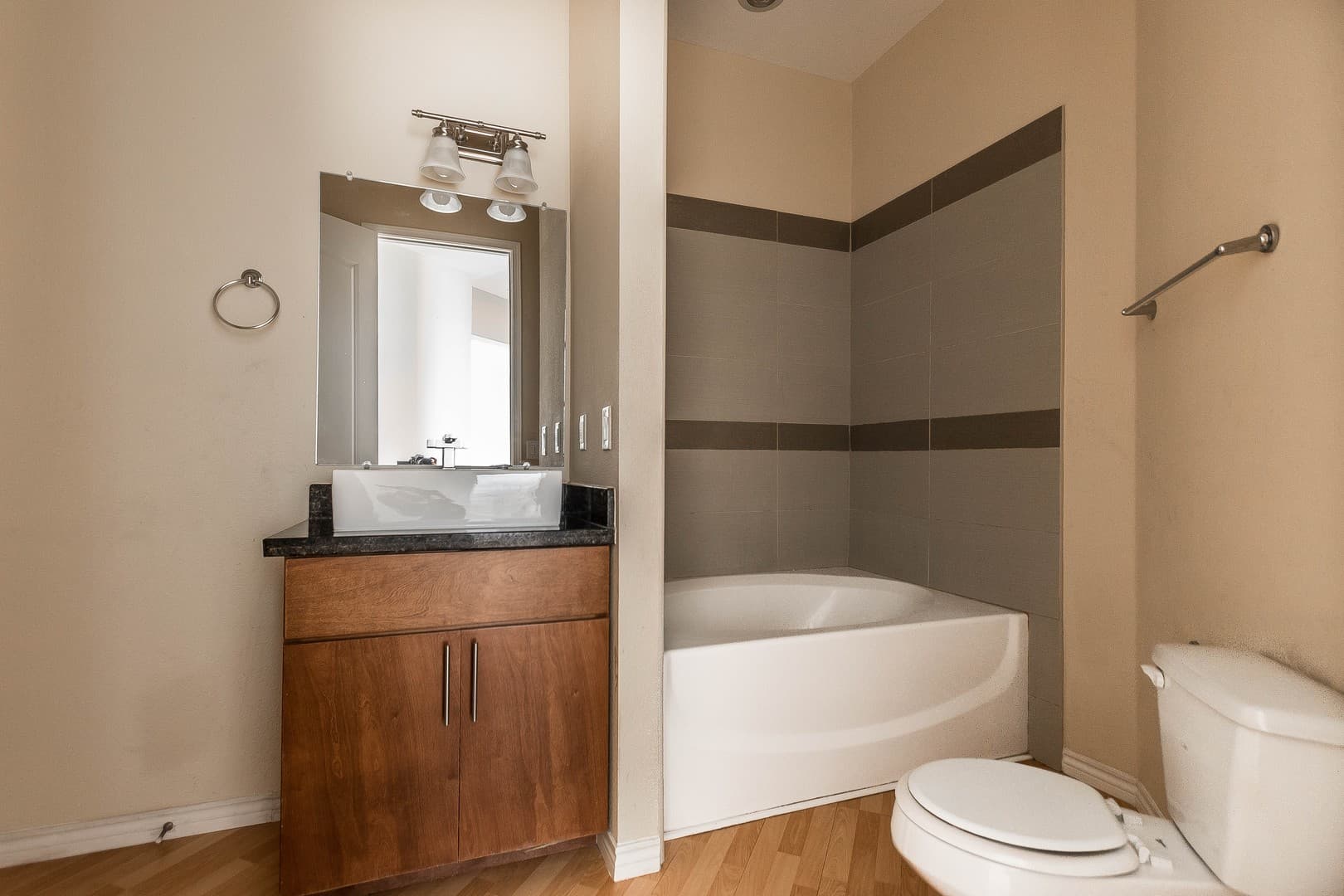 El Paso House: 5537 Ignacio Frias Drive