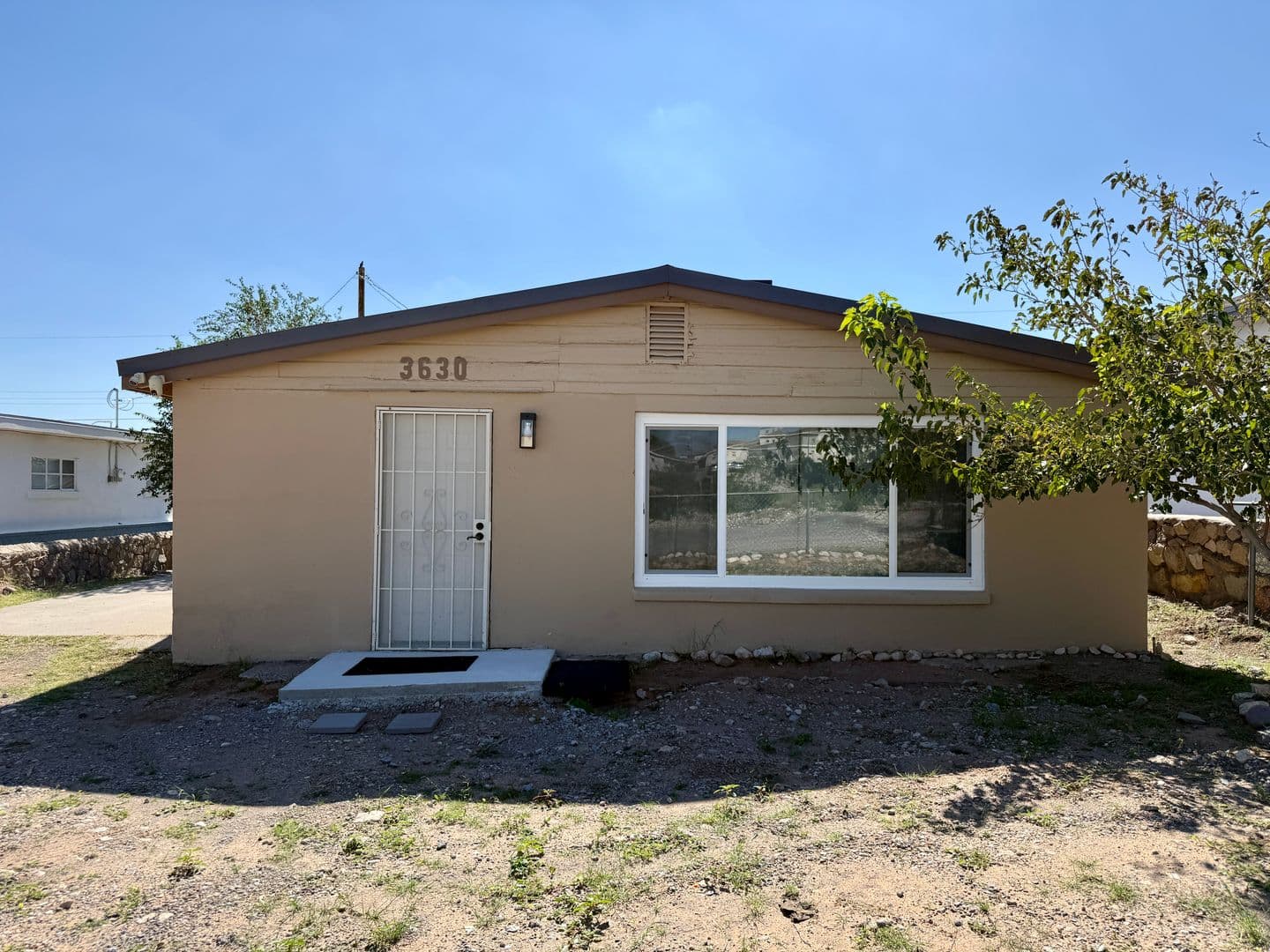 El Paso House: 3630 Evalyn